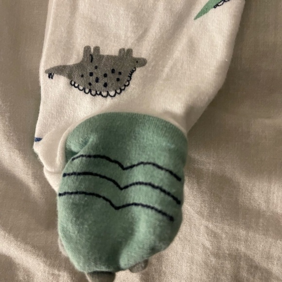 Carter's: Just one you | Dino footed pjs | baby boy NB - Picture 4 of 4